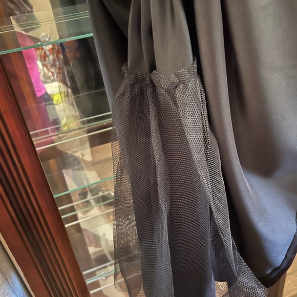 BCBGMaxazria skirt - Picture 4 of 7